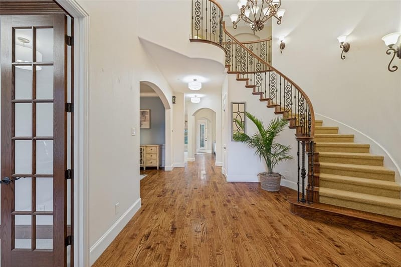 10757 Southbury Lane, Frisco TX 75033 - Photo 7