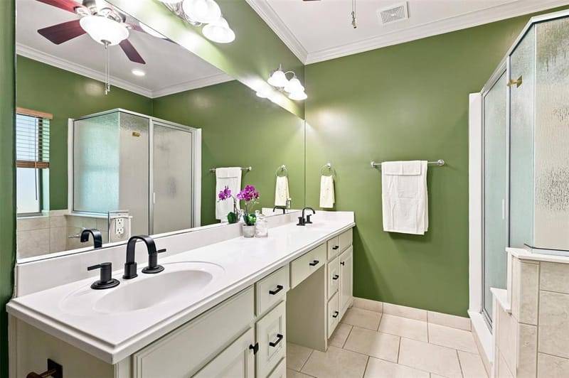284 Shoreline Drive N, Azle TX 76020 - Photo 20