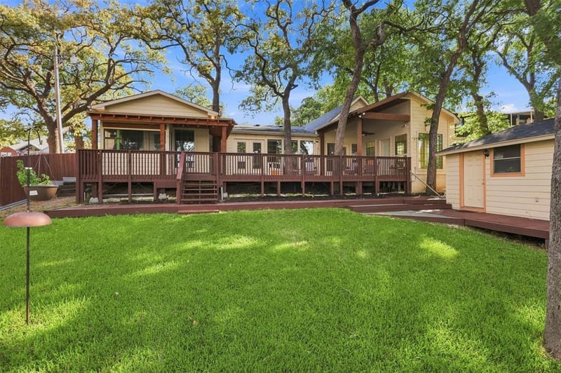 284 Shoreline Drive N, Azle TX 76020 - Photo 29