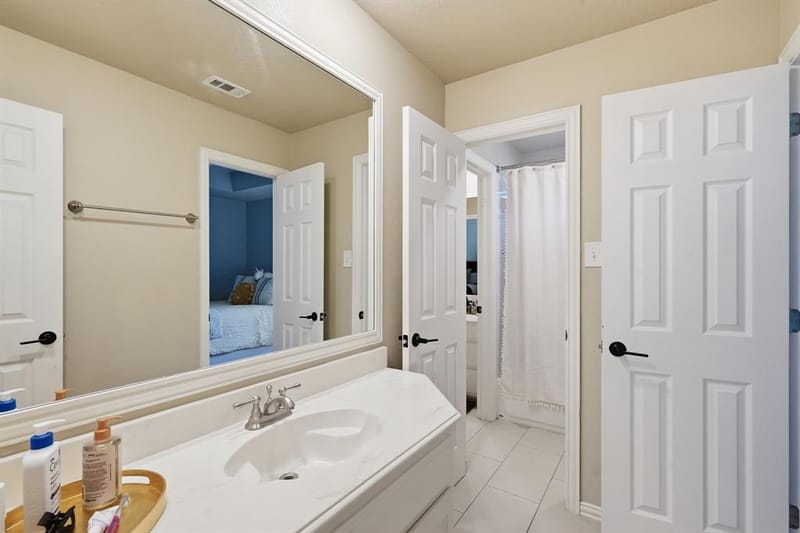 402 Southridge Lakes Parkway, Southlake TX 76092 - Photo 31