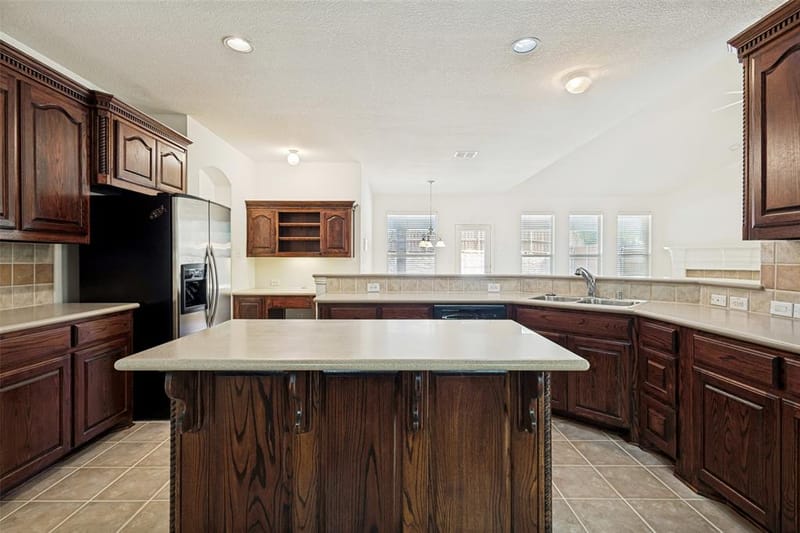 840 Clearlake Drive, Prosper TX 75078 - Photo 9