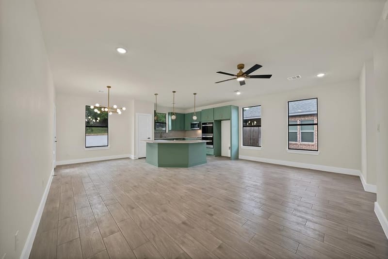 2925 River Ridge Court, Granbury TX 76048 - Photo 12