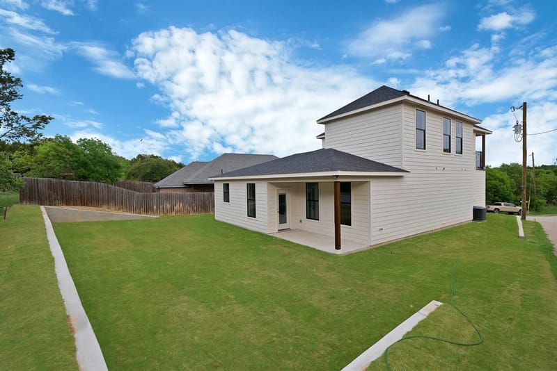 2925 River Ridge Court, Granbury TX 76048 - Photo 32