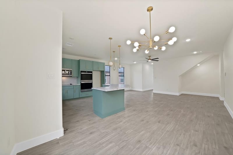 2925 River Ridge Court, Granbury TX 76048 - Photo 9