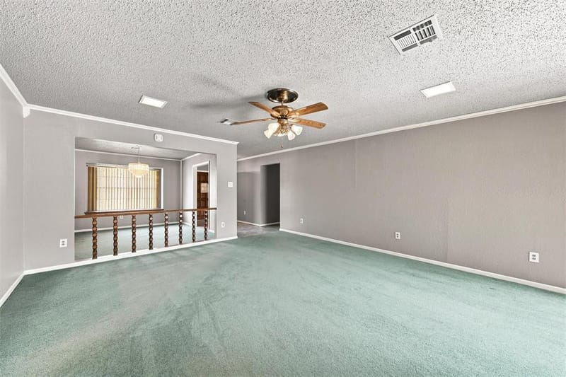 101 W Avenue G, Valley Mills TX 76689 - Photo 7