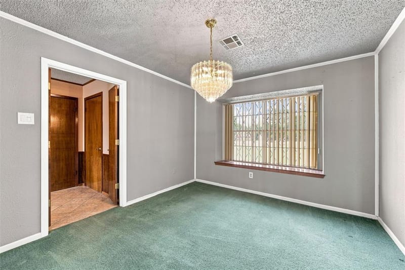 101 W Avenue G, Valley Mills TX 76689 - Photo 14