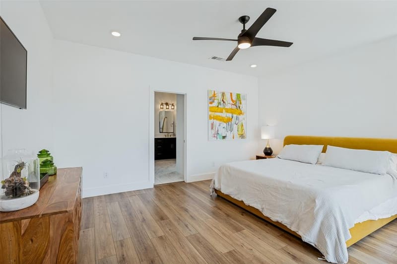 1545 Cosette Drive, Dallas TX 75215 - Photo 8