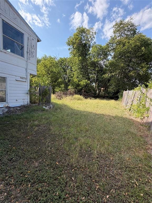 233 W Hammond Street, Lancaster TX 75146 - Photo 4
