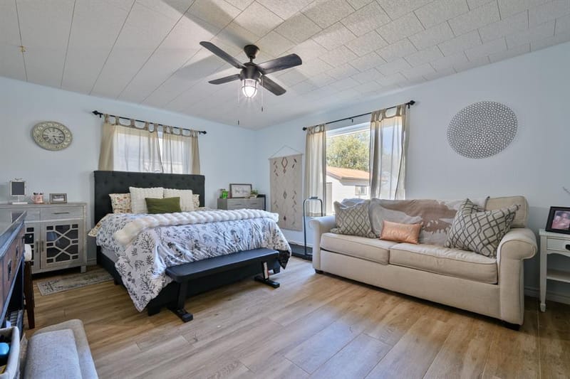 400 W Atchley Drive, Granbury TX 76048 - Photo 36