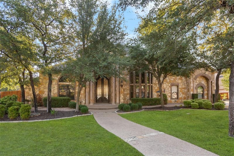 8460 Spicewood Springs Road, Waco TX 76633