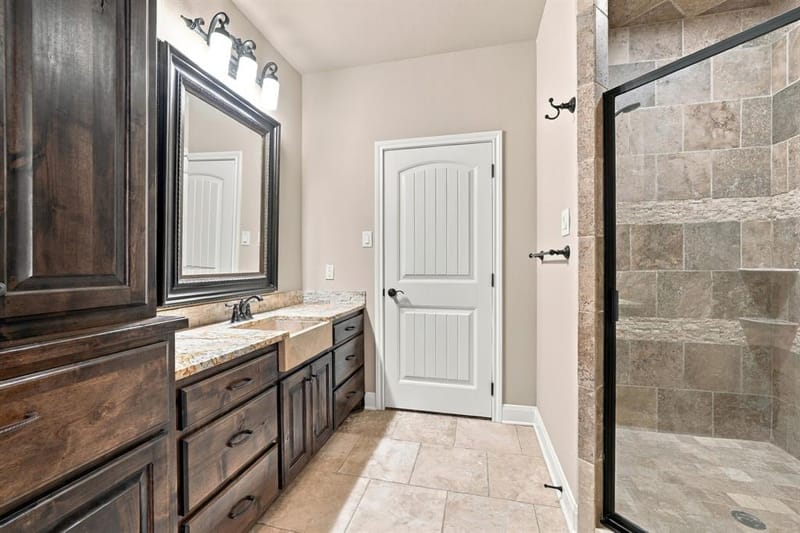 8460 Spicewood Springs Road, Waco TX 76633 - Photo 20