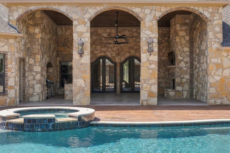 8460 Spicewood Springs Road, Waco TX 76633 - Photo 4