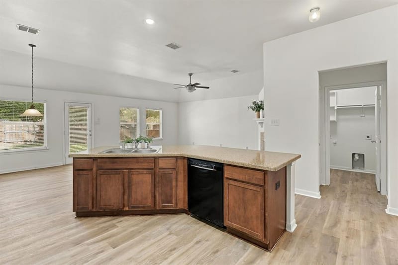 7600 Val Verde Drive, McKinney TX 75071 - Photo 12