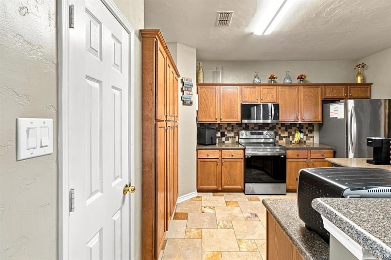 2427 Decoy Drive, Mesquite TX 75181 - Photo 7
