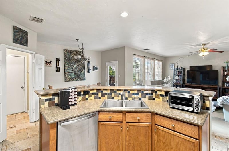 2427 Decoy Drive, Mesquite TX 75181 - Photo 10