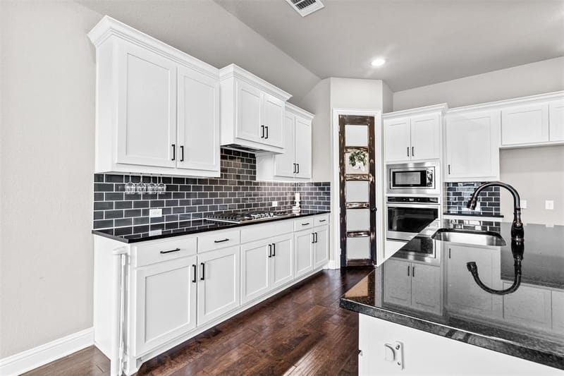 2803 Ashmont Way, Mansfield TX 76084 - Photo 7