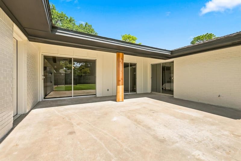305 Brookview Drive, Hurst TX 76054 - Photo 34