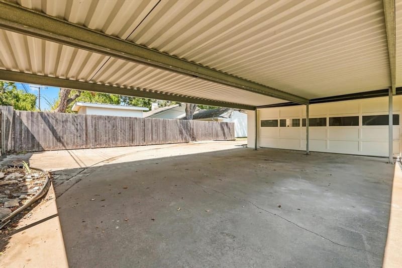 305 Brookview Drive, Hurst TX 76054 - Photo 39