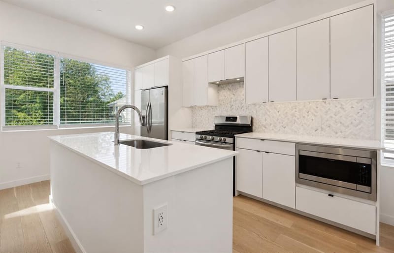 427 W 10th Street # 201, Dallas TX 75208 - Photo 11