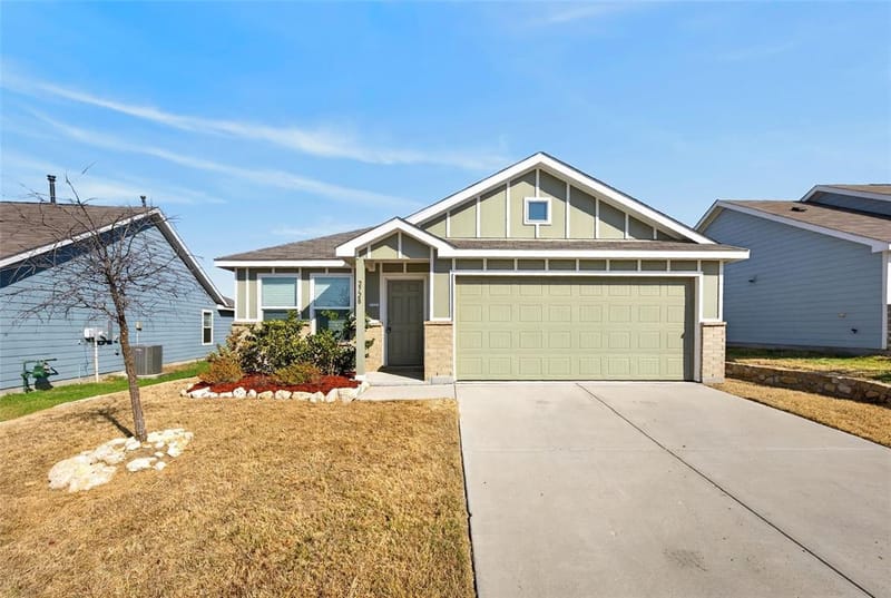 2728 Starwater Drive, Fort Worth TX 76179