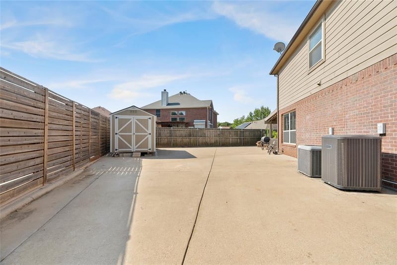 324 Georgian Oak Court, Lake Dallas TX 75065 - Photo 36