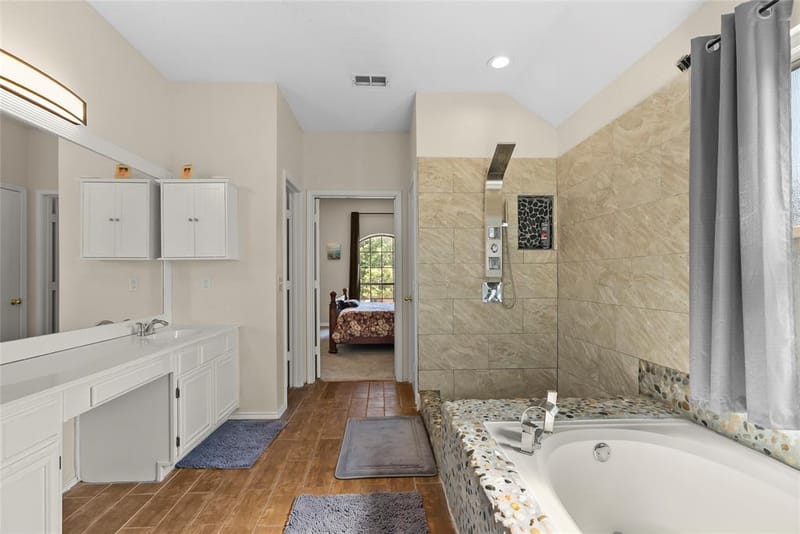 324 Georgian Oak Court, Lake Dallas TX 75065 - Photo 19