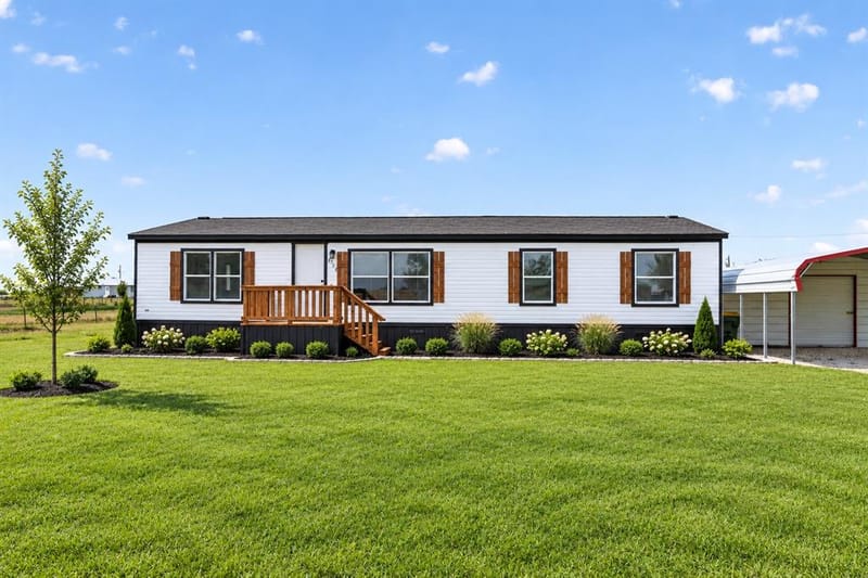 8325 Mckinney Lane, Joshua TX 76058