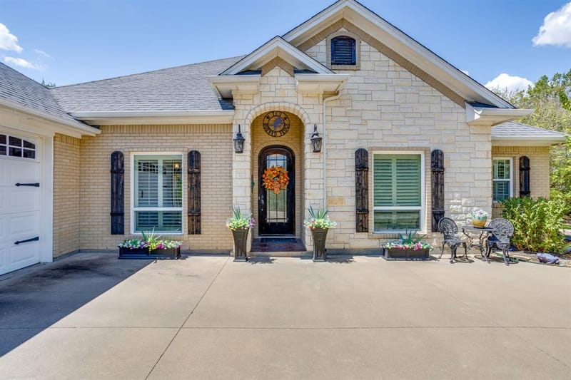 8528 Summerhill Lane, Cleburne TX 76033 - Photo 3
