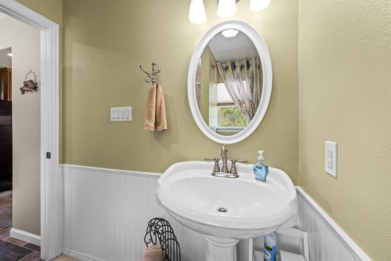 5901 Parkside Court, Granbury TX 76048 - Photo 17