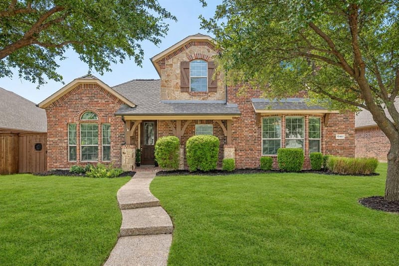 13407 Chittamwood Lane, Frisco TX 75035 - Photo 3