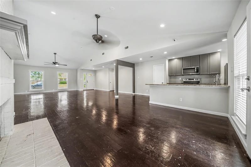 4801 Freeport Drive, Garland TX 75043 - Photo 4