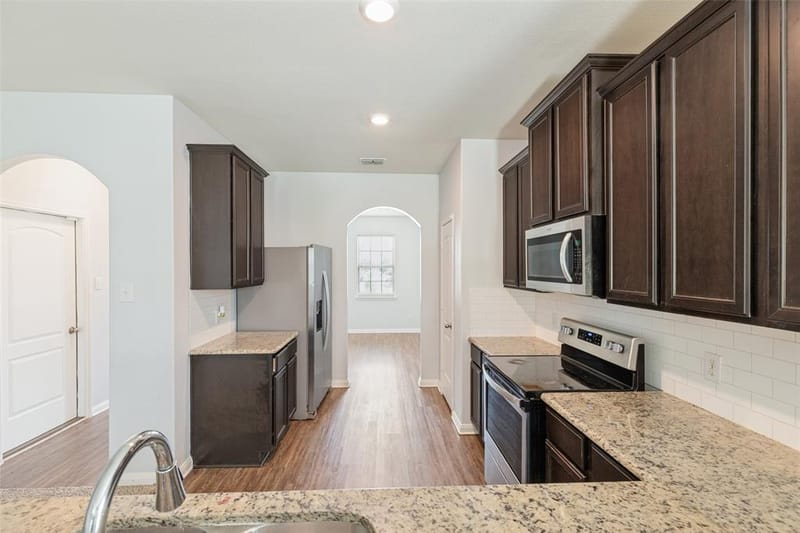 300 Ryan Street, Anna TX 75409 - Photo 4