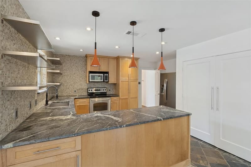 8059 Claremont Drive, Dallas TX 75228 - Photo 13