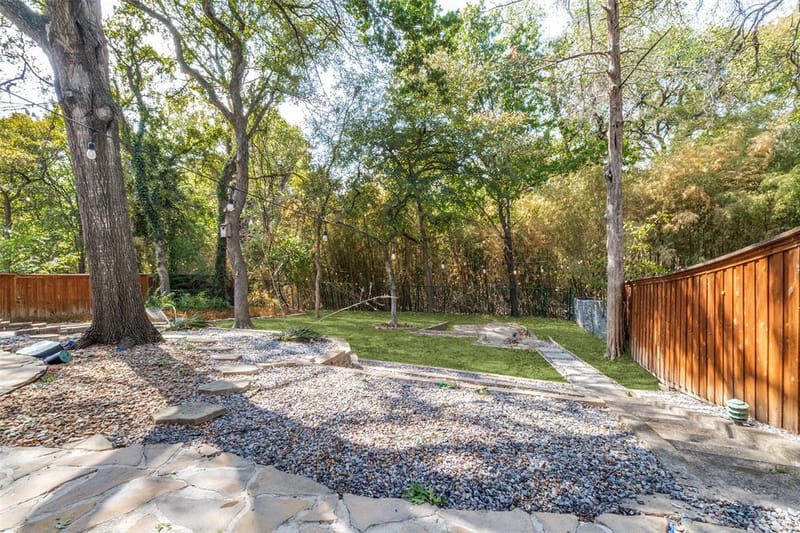 8059 Claremont Drive, Dallas TX 75228 - Photo 29