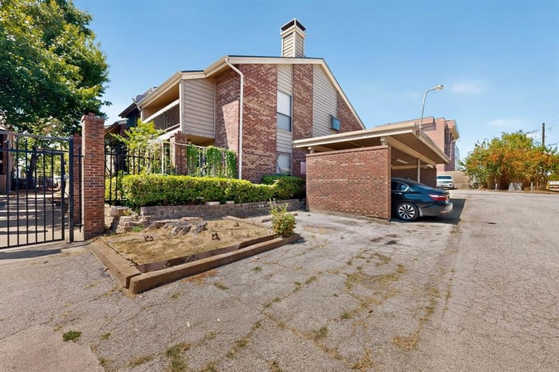 5750 Phoenix Drive # 6, Dallas TX 75231 - Photo 2