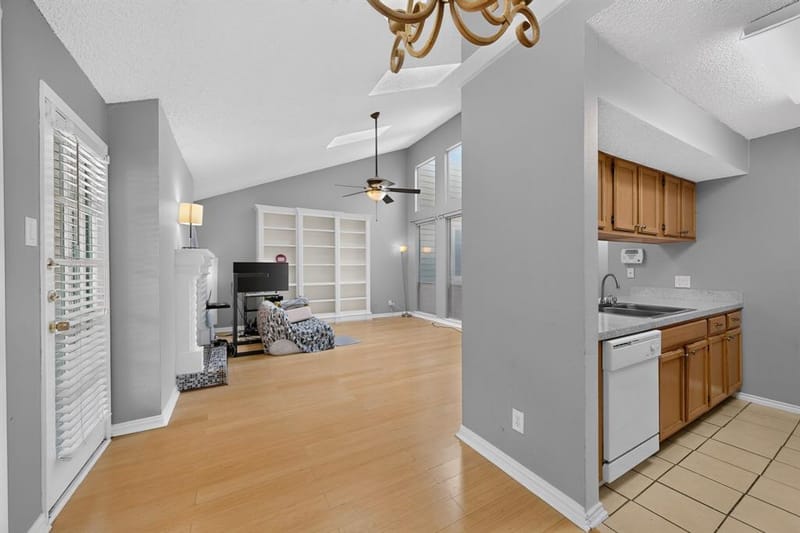 5750 Phoenix Drive # 6, Dallas TX 75231 - Photo 13