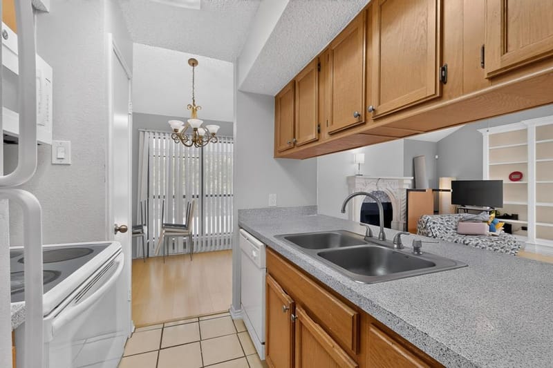5750 Phoenix Drive # 6, Dallas TX 75231 - Photo 15