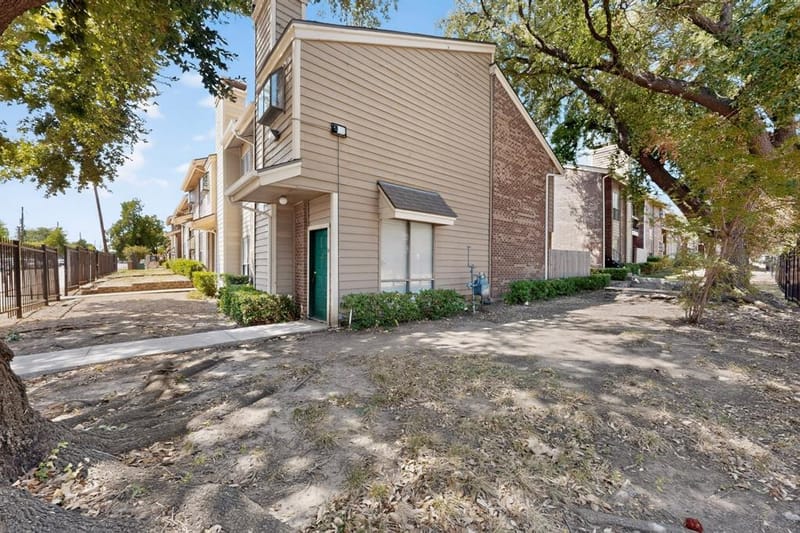 5750 Phoenix Drive # 6, Dallas TX 75231 - Photo 29