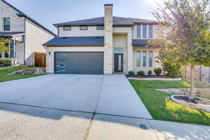 5577 Summit Creek Road, Fort Worth TX 76126