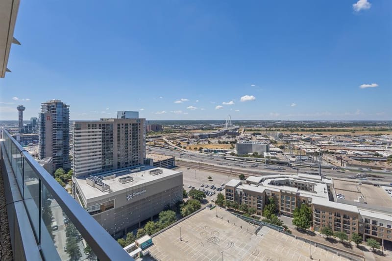 2430 Victory Park Lane # 2401, Dallas TX 75219 - Photo 22