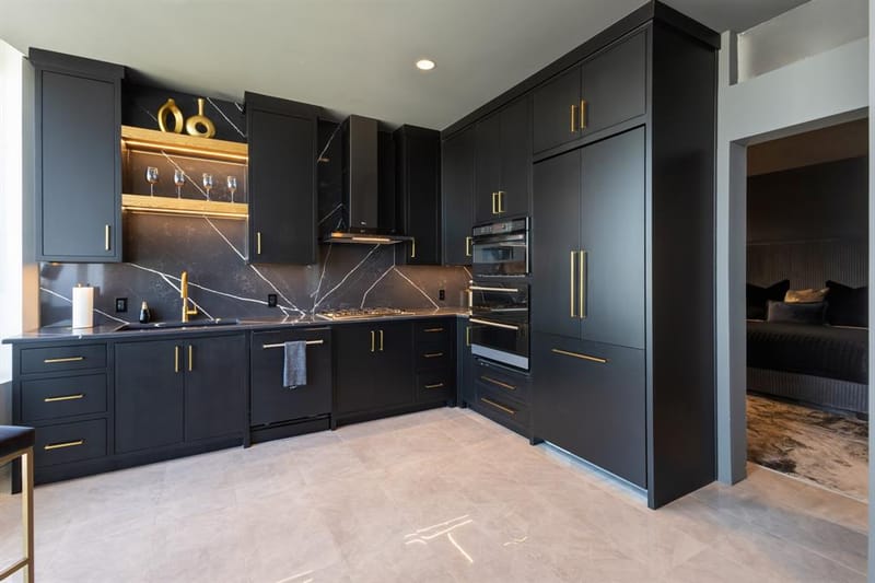 2430 Victory Park Lane # 2401, Dallas TX 75219 - Photo 7