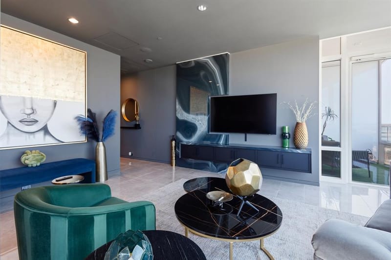2430 Victory Park Lane # 2401, Dallas TX 75219 - Photo 3