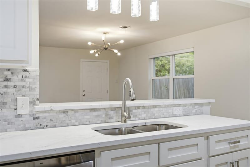 515 Lowell Lane, Richardson TX 75080 - Photo 6
