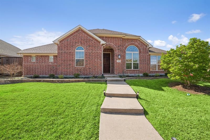 7410 Handen Drive, Rowlett TX 75089
