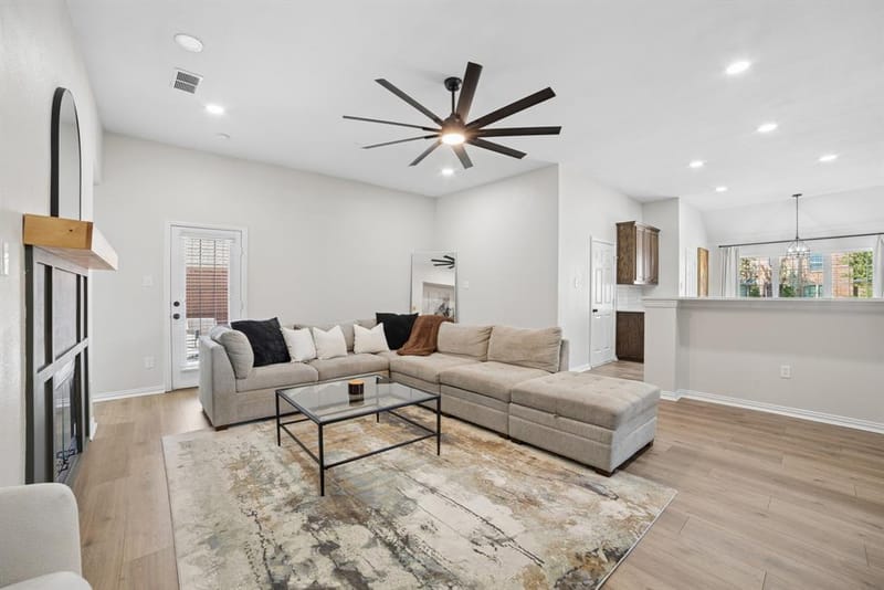 7410 Handen Drive, Rowlett TX 75089 - Photo 8