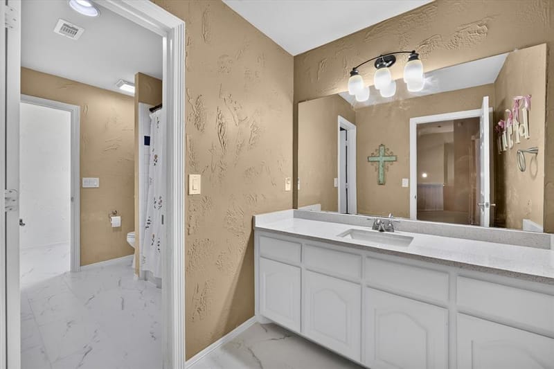 2830 Woodhollow Court, Highland Village TX 75077 - Photo 30