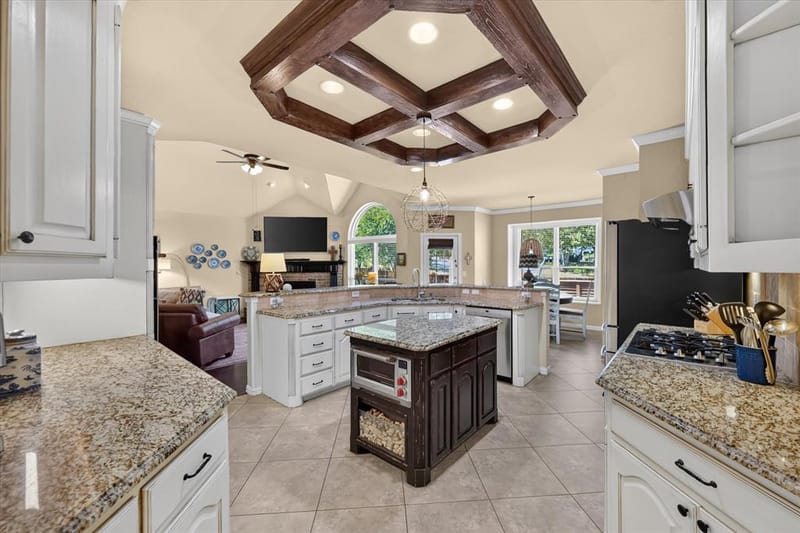 2830 Woodhollow Court, Highland Village TX 75077 - Photo 18