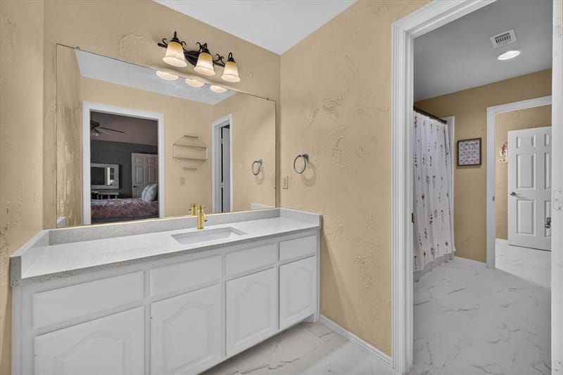 2830 Woodhollow Court, Highland Village TX 75077 - Photo 31