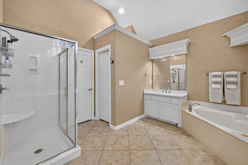 2830 Woodhollow Court, Highland Village TX 75077 - Photo 29