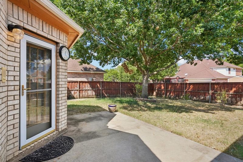 1517 Mountain Laurel Lane, DeSoto TX 75115 - Photo 32